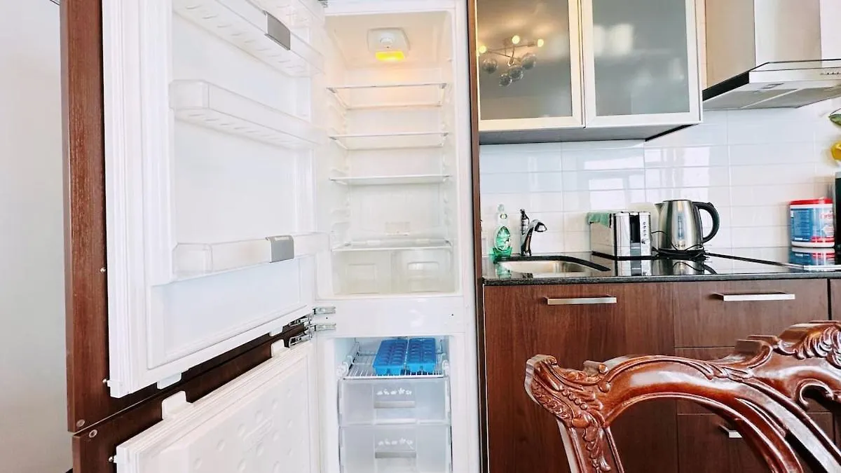 Apartment New Milliondollarview49Thfloor Cn Tower Lake Toronto Canada