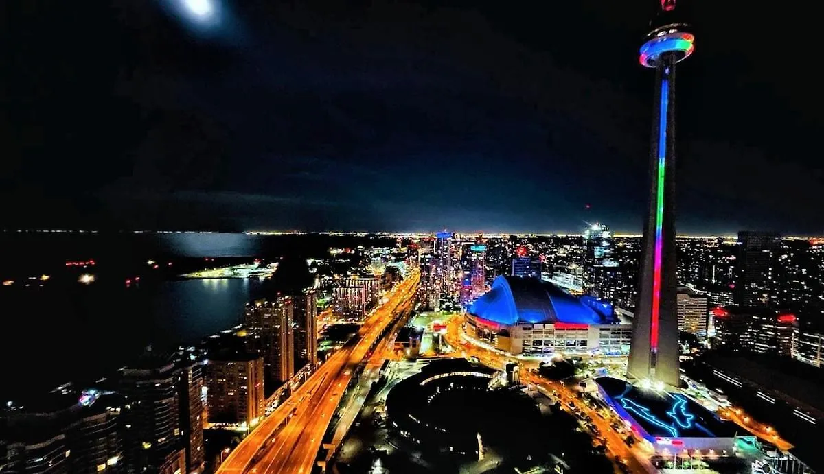 New Milliondollarview49Thfloor Cn Tower Lake Toronto 0*,