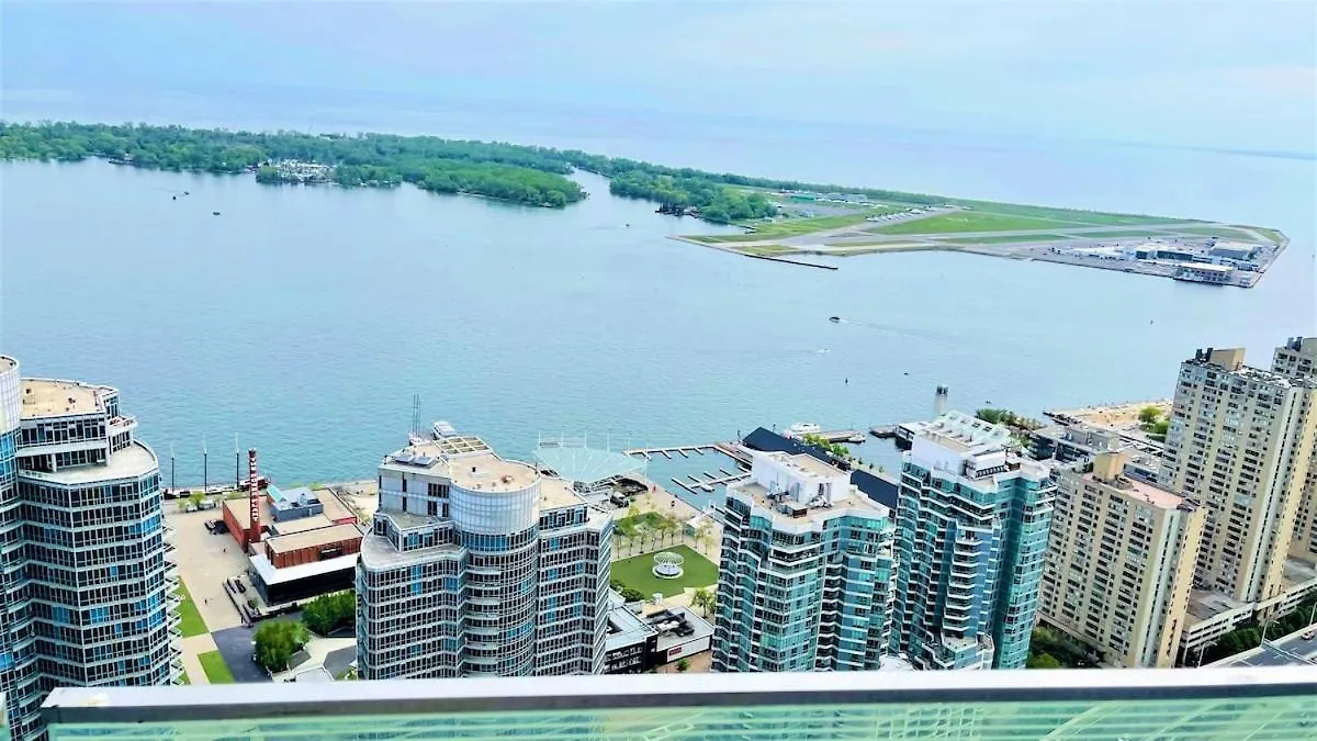 Apartment New Milliondollarview49Thfloor Cn Tower Lake Toronto Canada